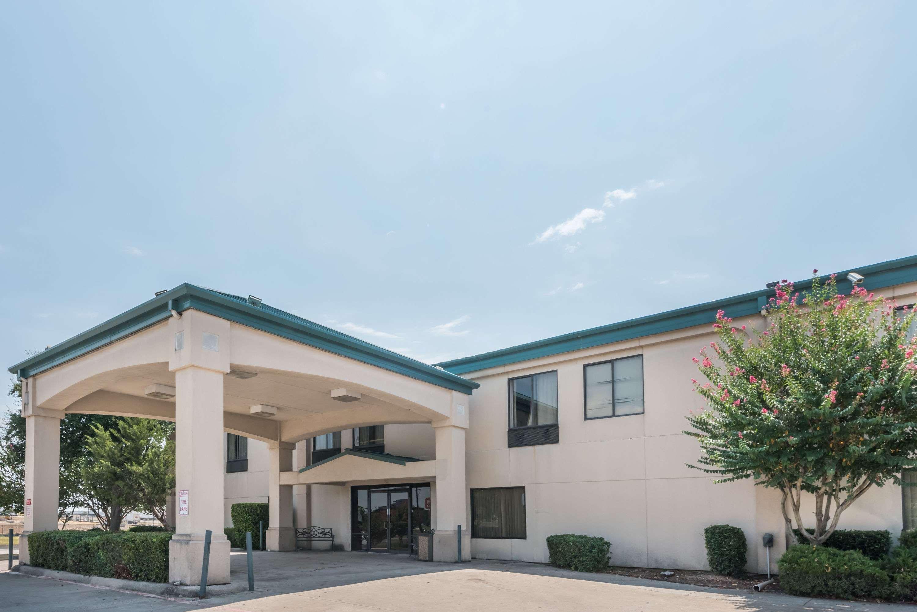Super 8 By Wyndham Fort Worth Downtown South Extérieur photo