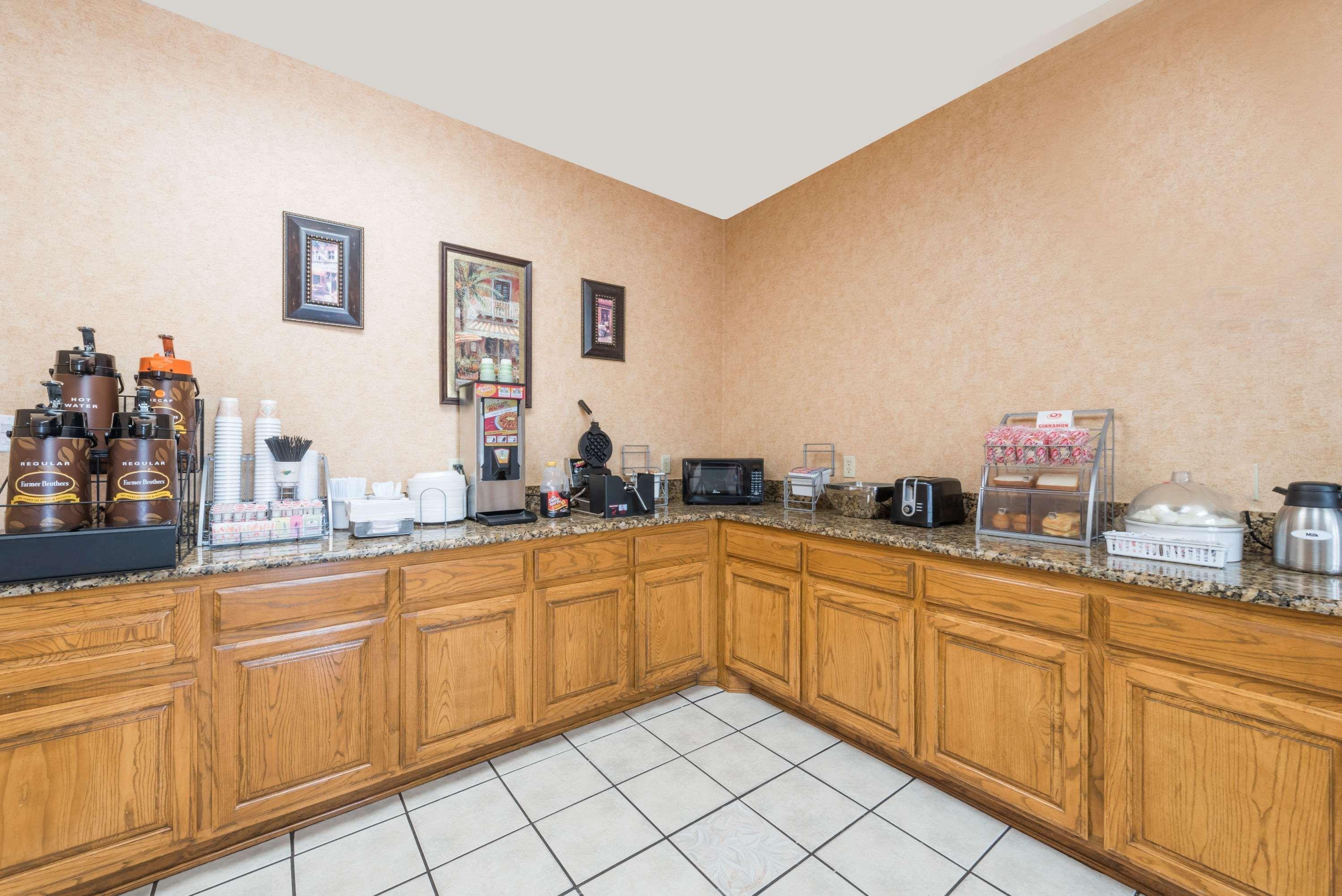 Super 8 By Wyndham Fort Worth Downtown South Extérieur photo