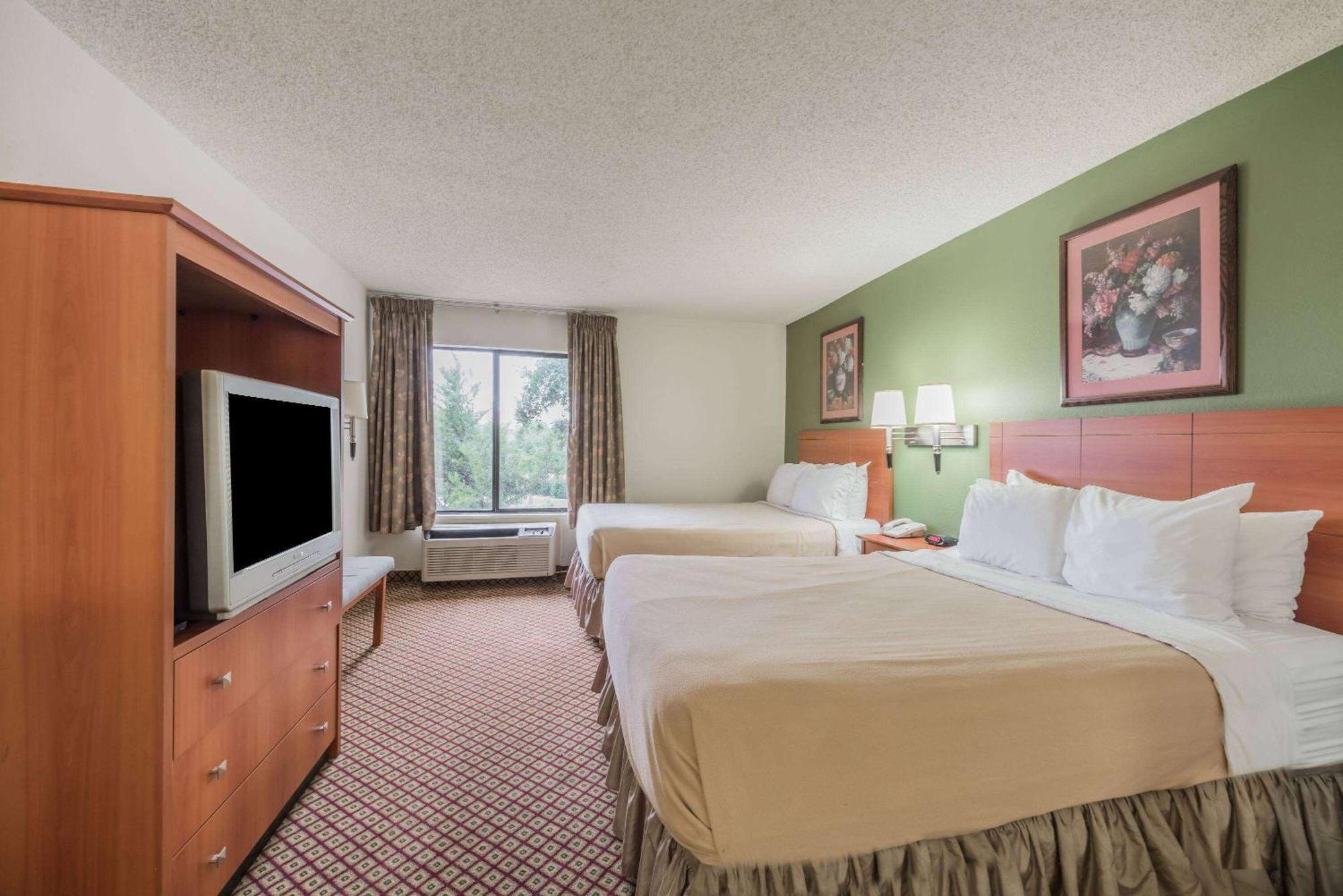 Super 8 By Wyndham Fort Worth Downtown South Extérieur photo